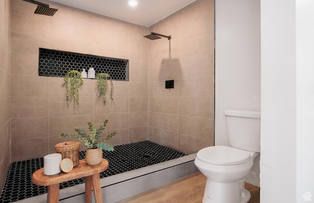 865 W 1800 N, Mapleton, UT 84664 - full bath featuring toilet, wood finished floors, and a tile shower