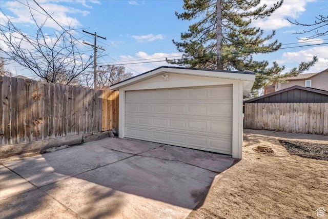 1444 E Sherman Ave, Salt Lake City, UT 84105 - detached garage with fence