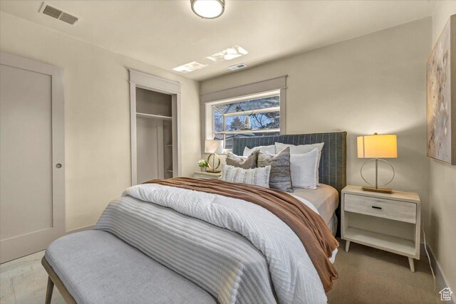 1444 E Sherman Ave, Salt Lake City, UT 84105 - bedroom featuring carpet flooring, a closet, and visible vents