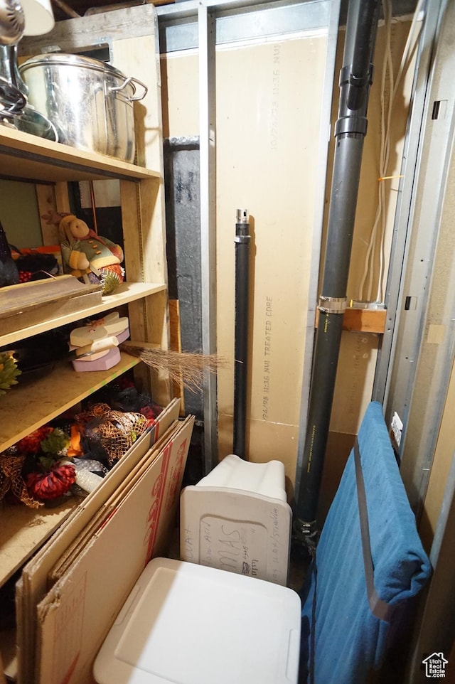 6835 S Larabrook Way, West Jordan, UT 84084 - view of storage room