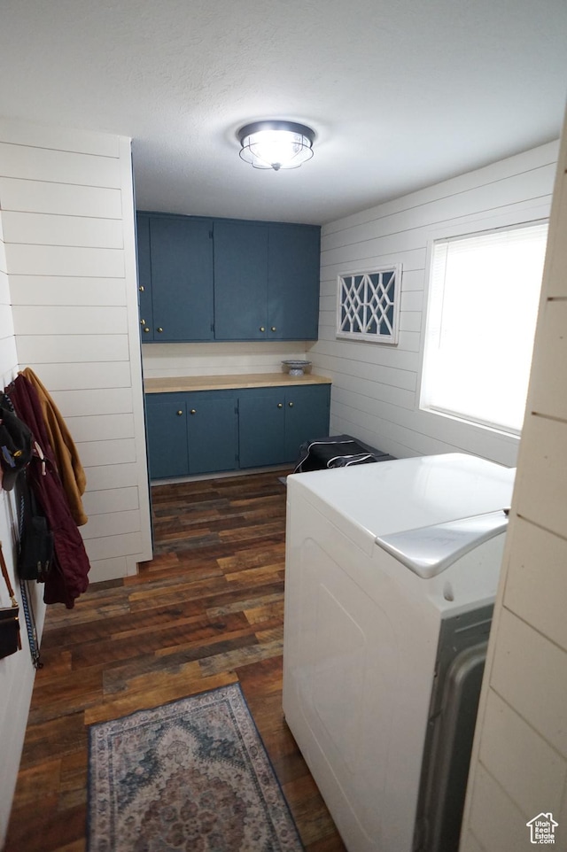 6835 S Larabrook Way, West Jordan, UT 84084 - laundry room featuring laundry area and dark wood-type flooring