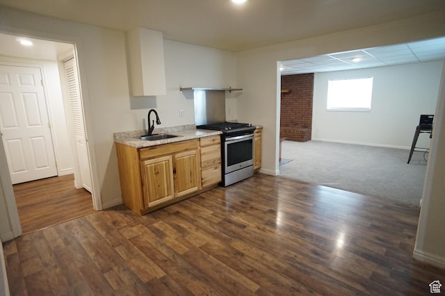 6835 S Larabrook Way, West Jordan, UT 84084 - kitchen featuring open shelves, baseboards, dark wood-style floors, stainless steel range with gas cooktop, and a sink