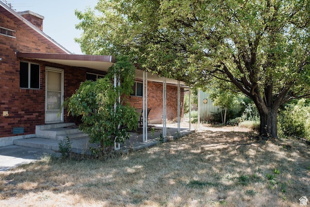 5862 S 3200 W, Lake Shore, UT 84660 - view of yard featuring entry steps