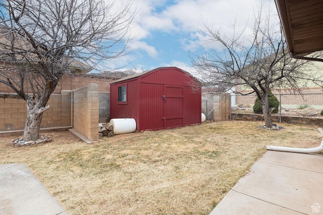 161 S Canyon Rd E, Parowan, UT 84761 - view of shed featuring a fenced backyard