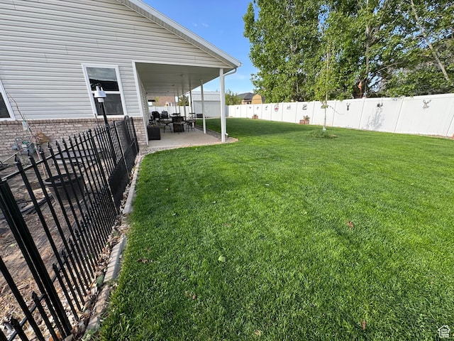 2922 S 500 E, Vernal, UT 84078 - view of yard with a patio area