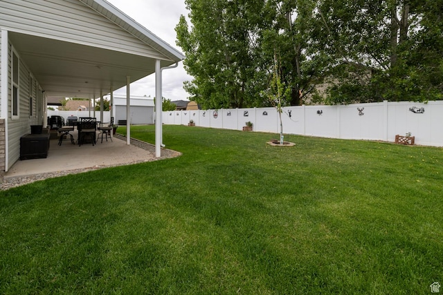 2922 S 500 E, Vernal, UT 84078 - view of yard featuring a patio