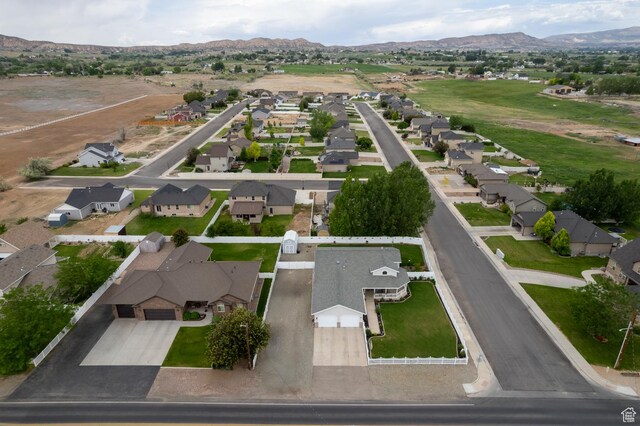2922 S 500 E, Vernal, UT 84078 - aerial view of property and surrounding area featuring nearby suburban area and a mountain backdrop