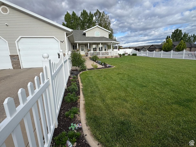 2922 S 500 E, Vernal, UT 84078 - view of yard with a porch and a garage