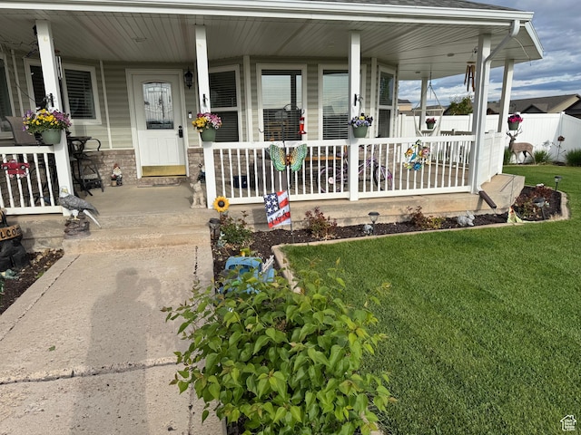 2922 S 500 E, Vernal, UT 84078 - view of front of house with a porch