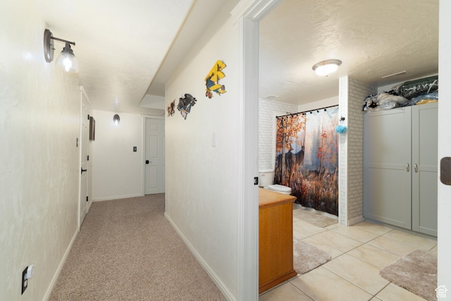 2922 S 500 E, Vernal, UT 84078 - corridor with baseboards