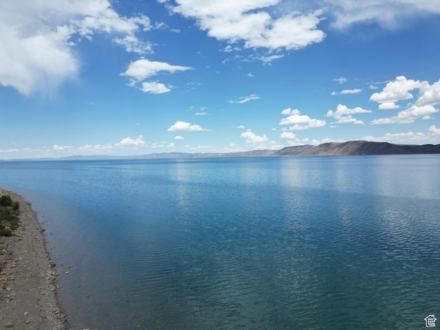2245 S Beachcomber Ln, Garden City, UT 84028 - property view of water with a mountain view