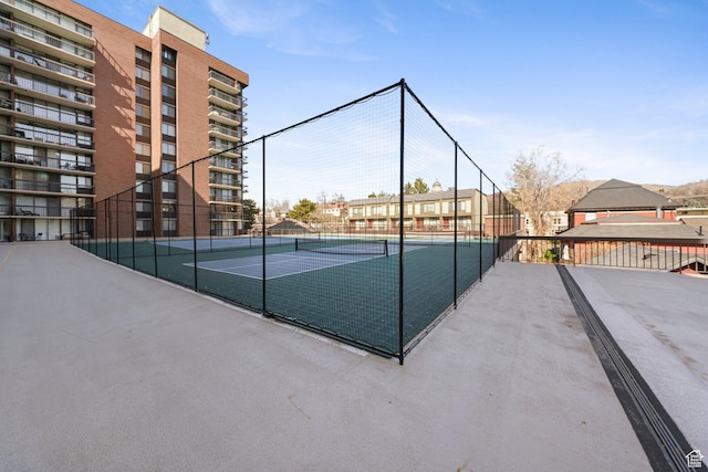 123 E 2nd Ave N Unit T-9, Salt Lake City, UT 84103 - exterior space featuring fence
