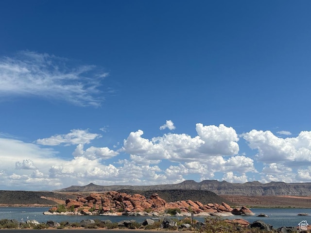 191 N Ash Creek Dr, Toquerville, UT 84774 - mountain view featuring a water view