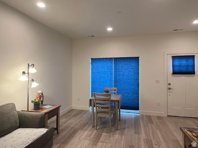 3578 S 805 E Unit 237, Millcreek, UT 84106 - dining room featuring light wood-style floors, recessed lighting, and visible vents