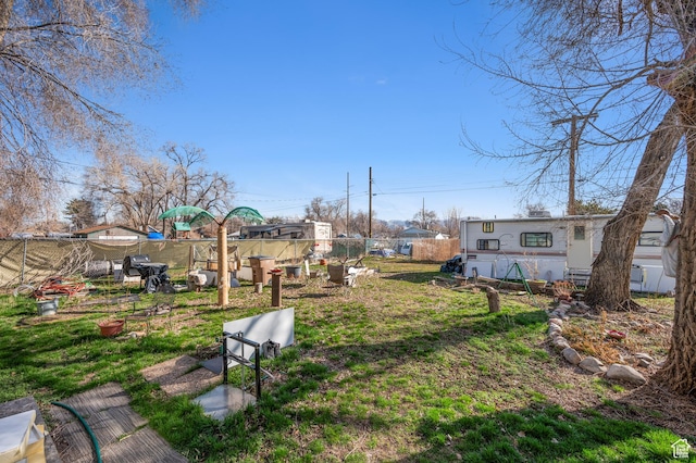 909 S Concord St, Salt Lake City, UT 84104 - view of yard with fence