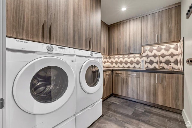 11503 N Soaring Hawk Ln, Hideout, UT 84036 - washroom with washer and clothes dryer and recessed lighting