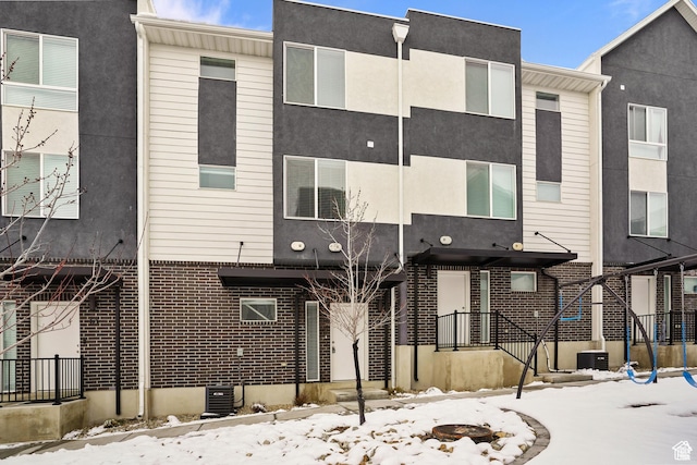 67 E Hamblin Ln, Clearfield, UT 84015 - snow covered building with central air condition unit