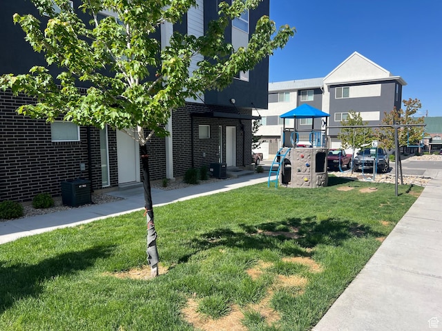 67 E Hamblin Ln, Clearfield, UT 84015 - view of building exterior