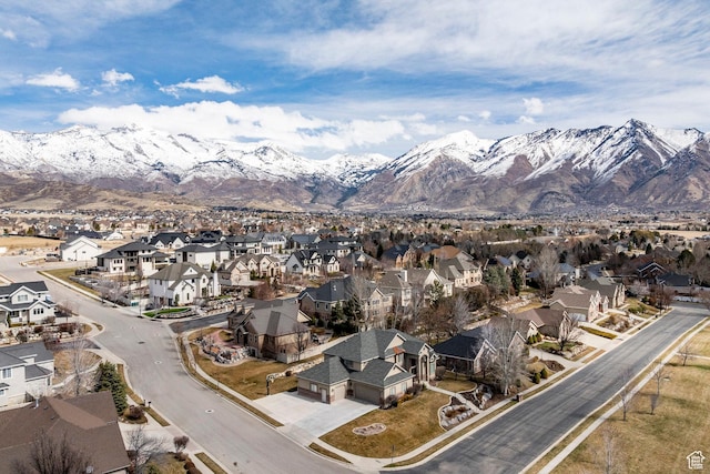 view of mountain feature featuring a residential view