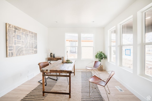 sunroom featuring visible vents