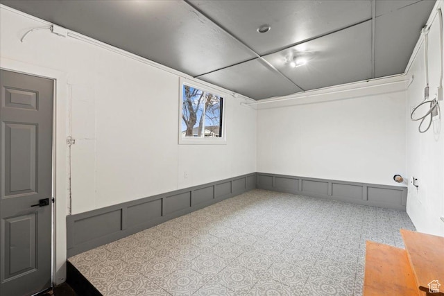 555 N 100 W, Tooele, UT 84074 - basement with a decorative wall