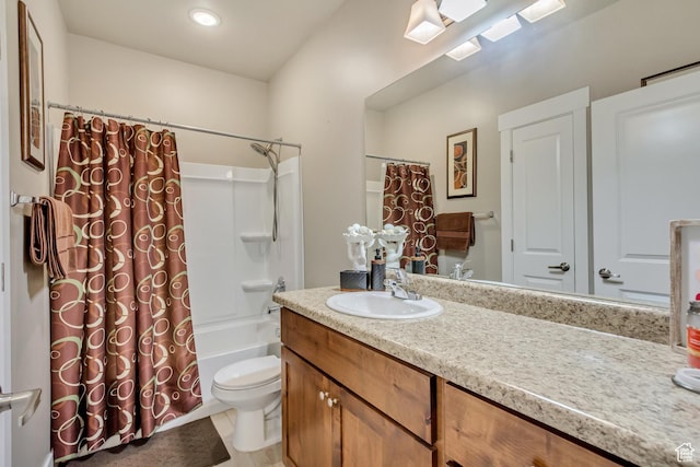 1128 S 820 E Unit 6104, Heber City, UT 84032 - full bath with toilet, vanity, and shower / bathtub combination with curtain