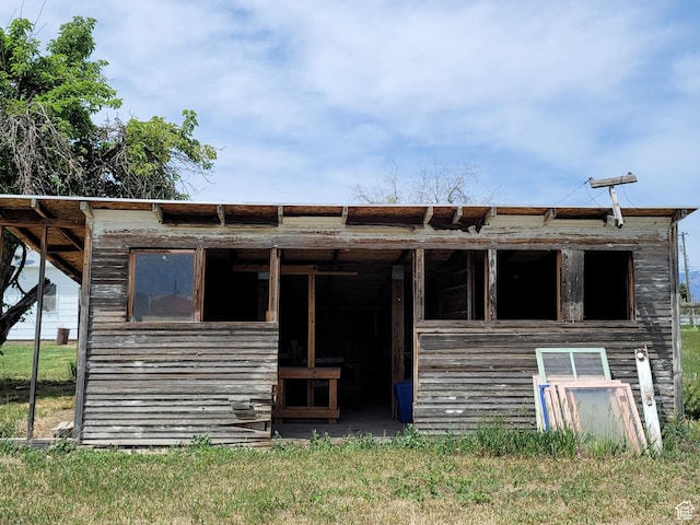 5949 W 5700 S, Hooper, UT 84315 - view of front of property featuring an exterior structure and an outdoor structure