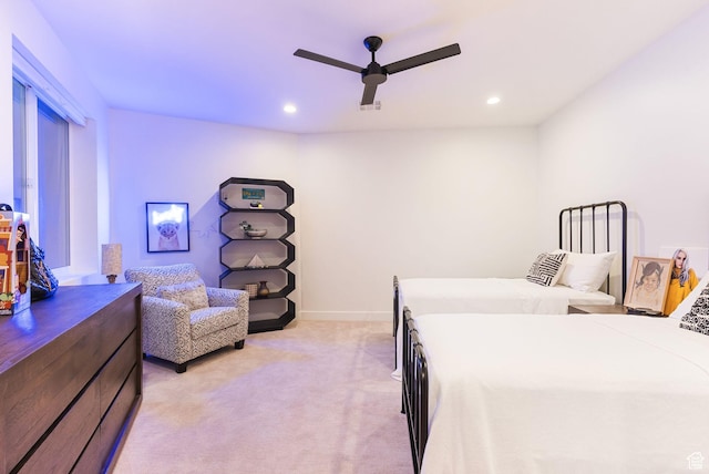 bedroom with visible vents, baseboards, light carpet, recessed lighting, and a ceiling fan