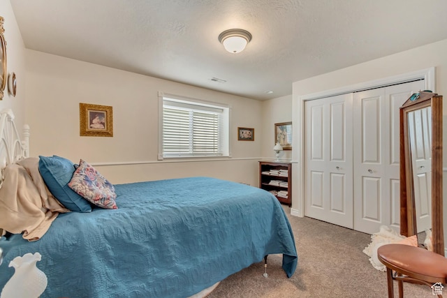 92 W Centerville Commons Way, Centerville, UT 84014 - bedroom with visible vents, light carpet, and a closet