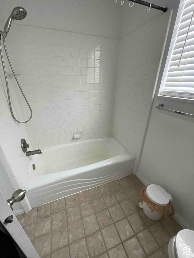 1217 E 3025 N, Layton, UT 84040 - full bath with toilet, washtub / shower combination, and baseboards