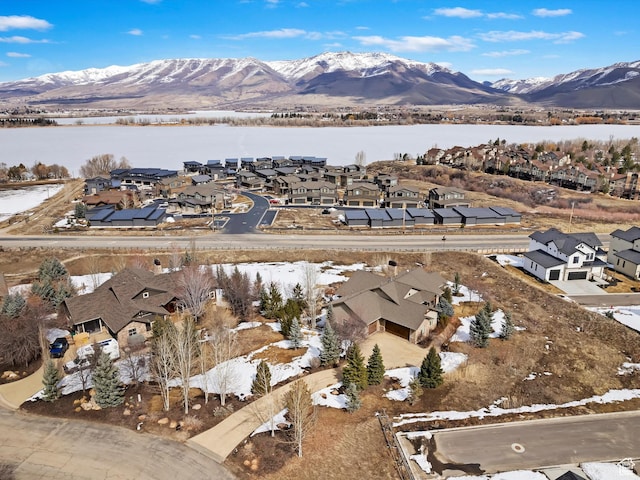 946 S Meadow Lark Ln E, Huntsville, UT 84317 - bird's eye view featuring a residential view and a water and mountain view