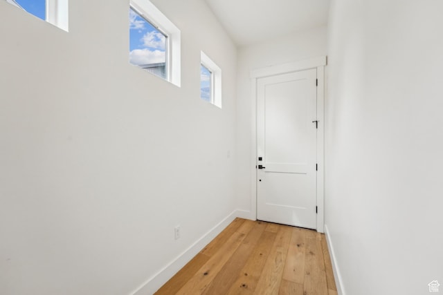 1127 N 520 W Unit 40, Midway, UT 84049 - hall featuring light wood-style flooring and baseboards