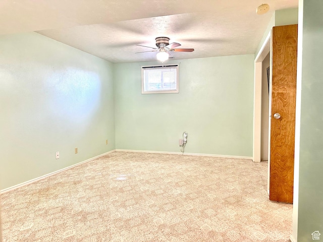 384 S 350 W, Vernal, UT 84078 - unfurnished room with carpet floors, a smoke detector, a ceiling fan, a textured ceiling, and baseboards