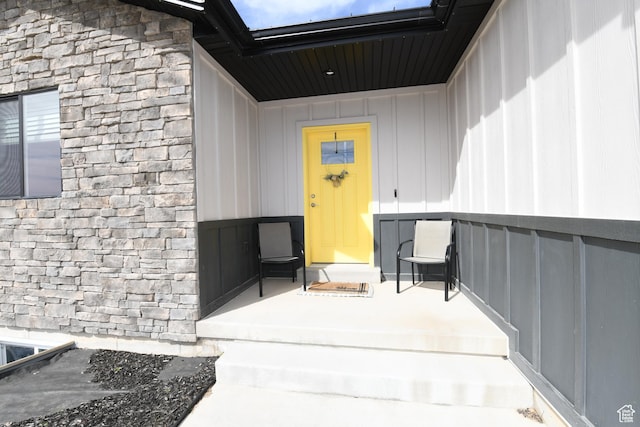 306 W 450 S, Ephraim, UT 84627 - entrance to property with stone siding and board and batten siding