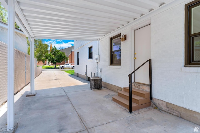 130 E 200 S, Provo, UT 84606 - view of patio / terrace with a carport