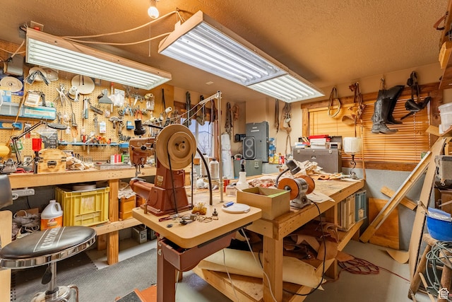 2602 W 1800 S, West Haven, UT 84401 - interior space with a textured ceiling, concrete floors, and a workshop area