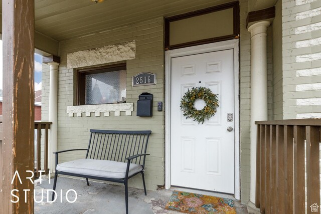 2516 S Orchard Ave, Ogden, UT 84401 - doorway to property with a porch