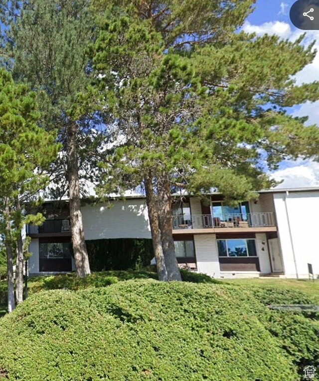 exterior space with a balcony