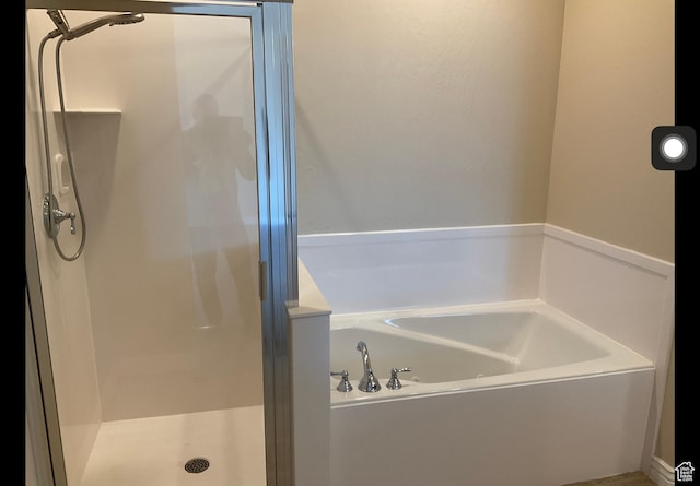 2843 W Pine Cone Ln N, Lehi, UT 84043 - bathroom with a stall shower and a garden tub
