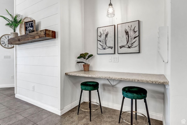 detailed view of baseboards