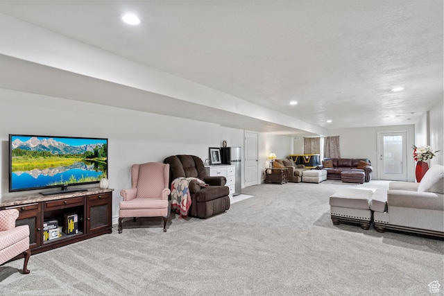 1251 N 2525 W, Clinton, UT 84015 - living room with recessed lighting and light carpet