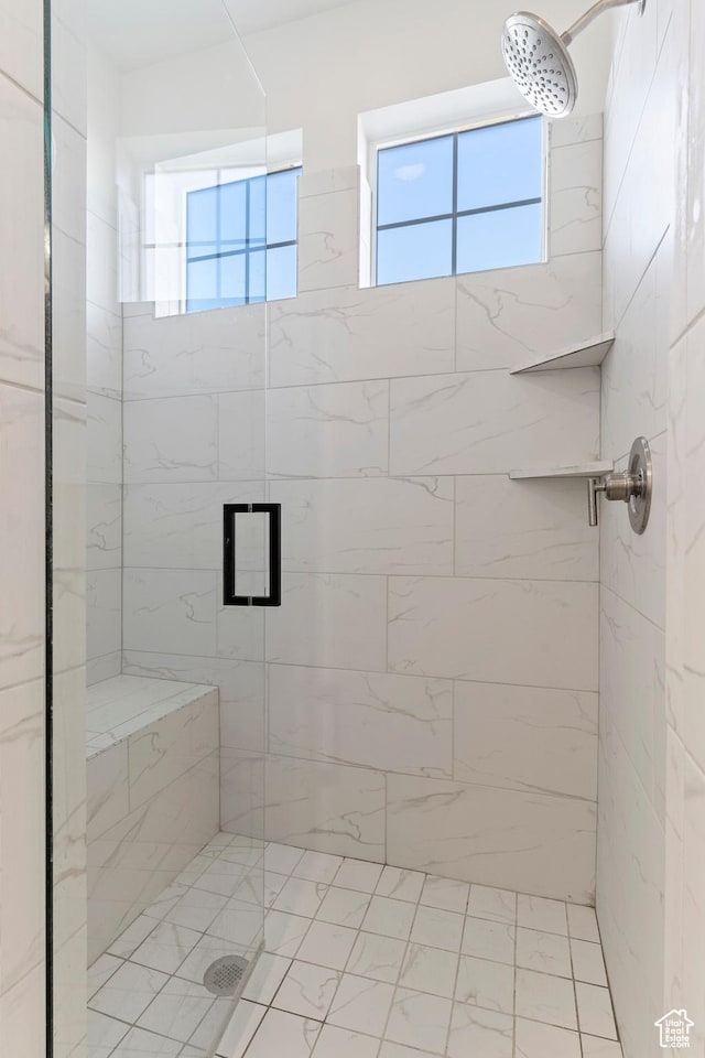 1251 N 2525 W, Clinton, UT 84015 - bathroom with a stall shower