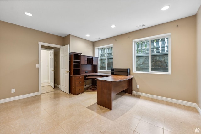 710 E Ridge Crest Ct S, Alpine, UT 84004 - home office featuring recessed lighting, visible vents, and baseboards
