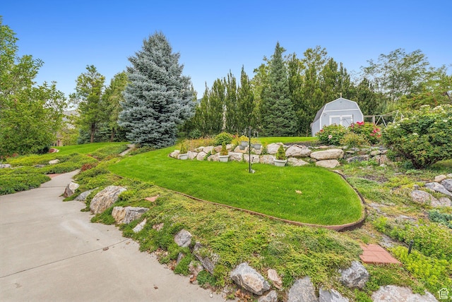 710 E Ridge Crest Ct S, Alpine, UT 84004 - view of yard featuring a storage shed and an outdoor structure
