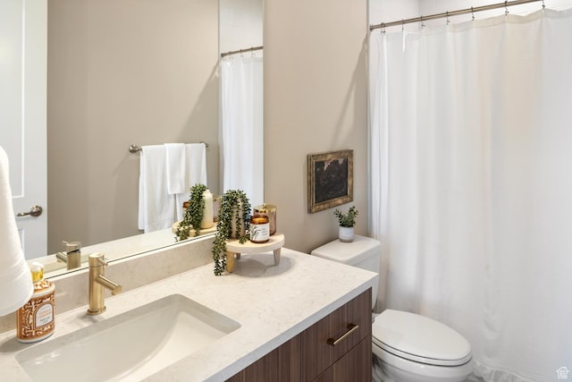 882 E 740 S, Salem, UT 84653 - bathroom featuring vanity, toilet, and a shower with curtain