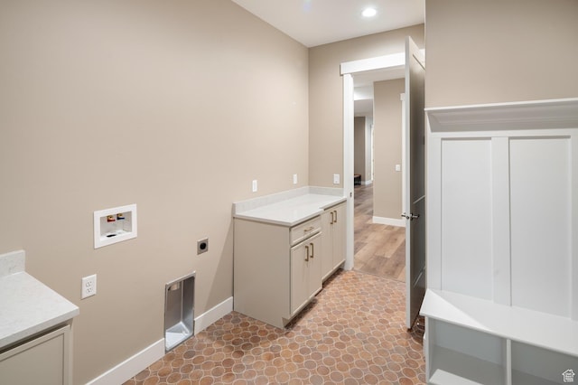 882 E 740 S, Salem, UT 84653 - laundry area with washer hookup, electric dryer hookup, cabinet space, baseboards, and recessed lighting