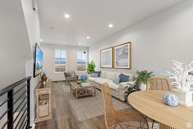 7007 W S Jordan Pkwy Unit 374, South Jordan, UT 84009 - living area featuring wood finished floors and recessed lighting