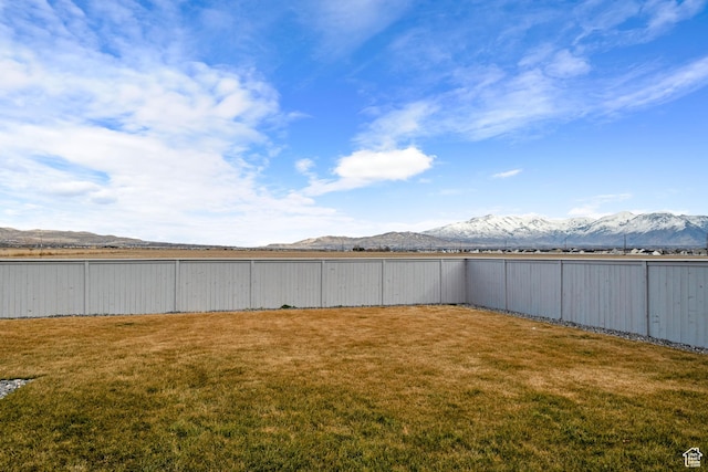 238 W Founders Blvd, Saratoga Springs, UT 84045 - view of yard featuring a mountain view
