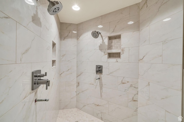 2031 E Cliff Point Dr, St George, UT 84790 - full bath with tiled shower