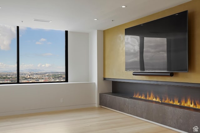 48 W 300 S Unit 2204-N, Salt Lake City, UT 84101 - spare room featuring recessed lighting and wood finished floors